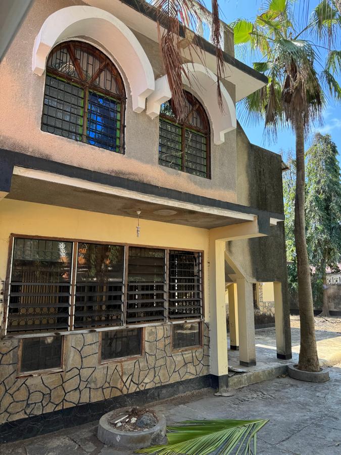 4 Bed House with En Suite in Shanzu - 3