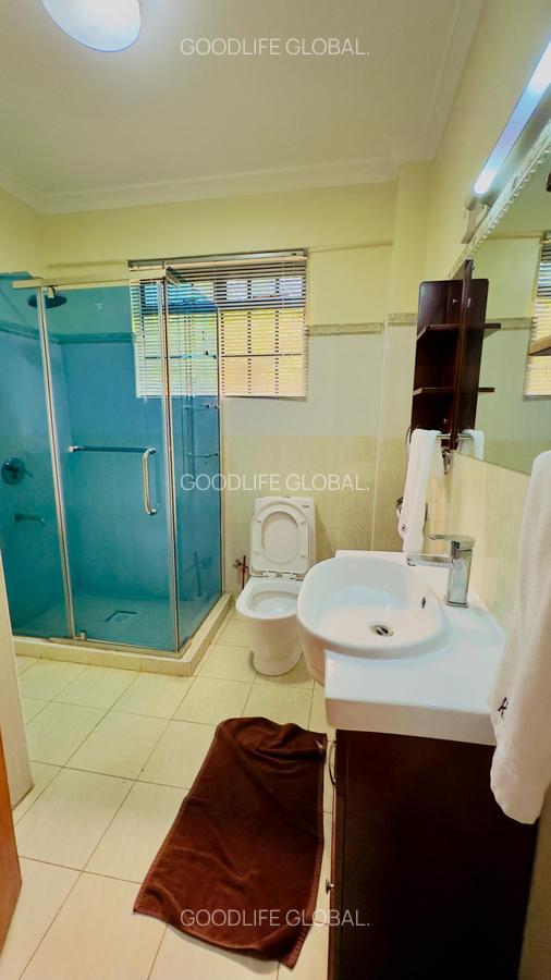 Serviced 2 Bed Apartment with En Suite at Nyari - 20