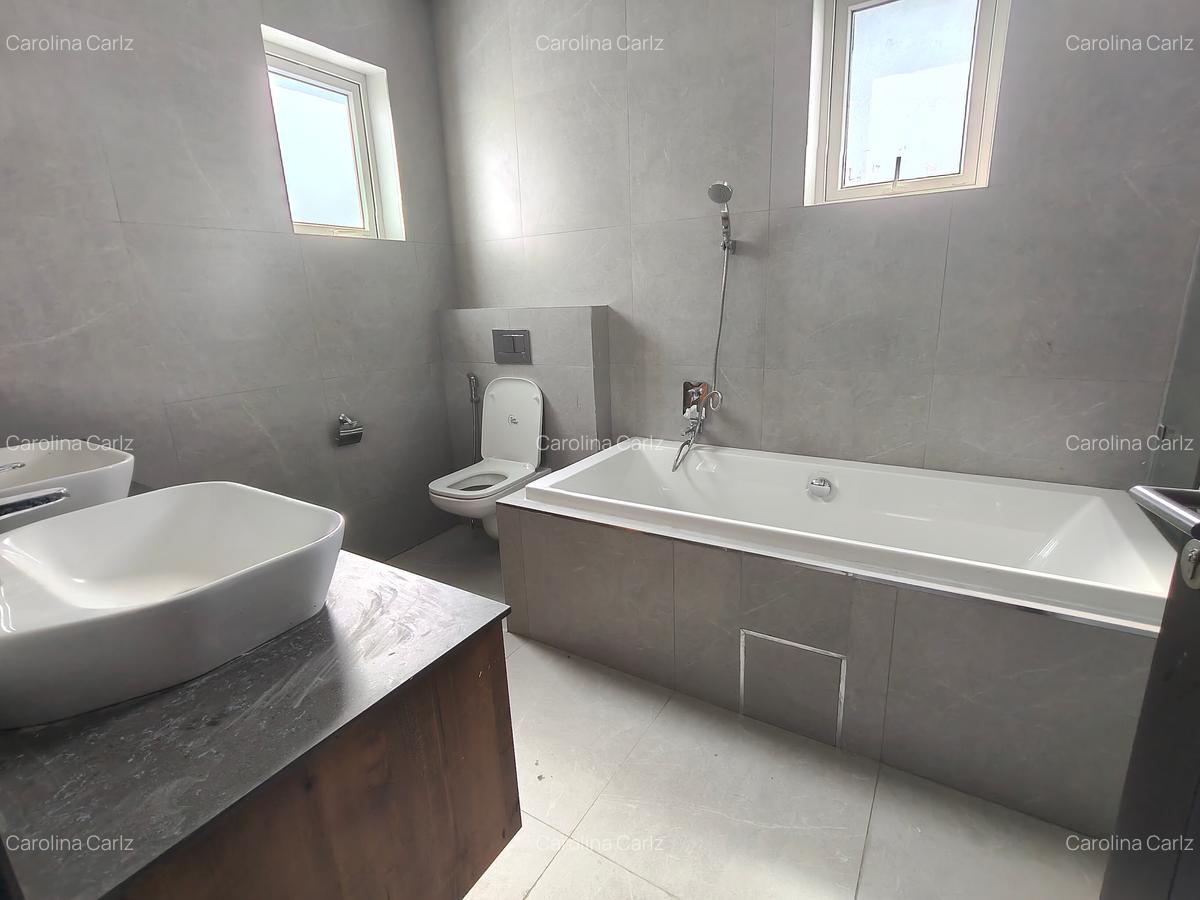 5 Bed Apartment with En Suite at General Mathenge Road - 10