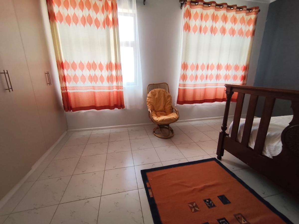 Furnished 2 Bed Apartment with Backup Generator in Runda - 12