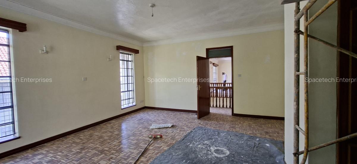 4 Bed Townhouse with En Suite in Kileleshwa - 11