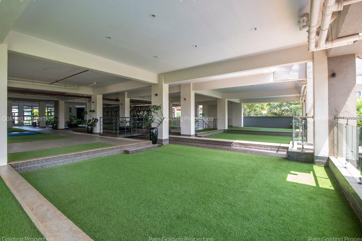 4 Bed Apartment with En Suite at General Mathenge - 14