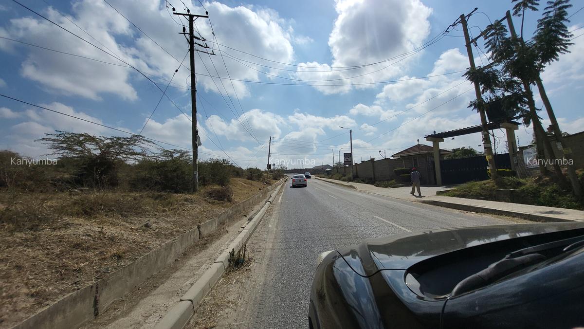 50 ac Land at Athiriver - Mombasa Road - 18