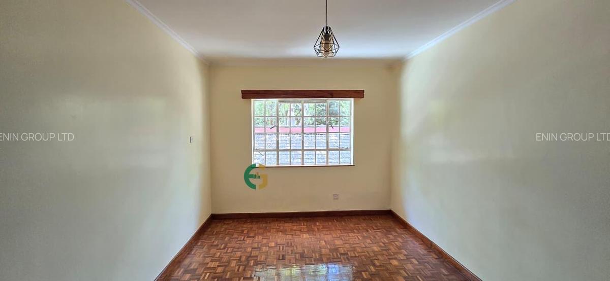 4 Bed Townhouse with En Suite in Lavington - 15