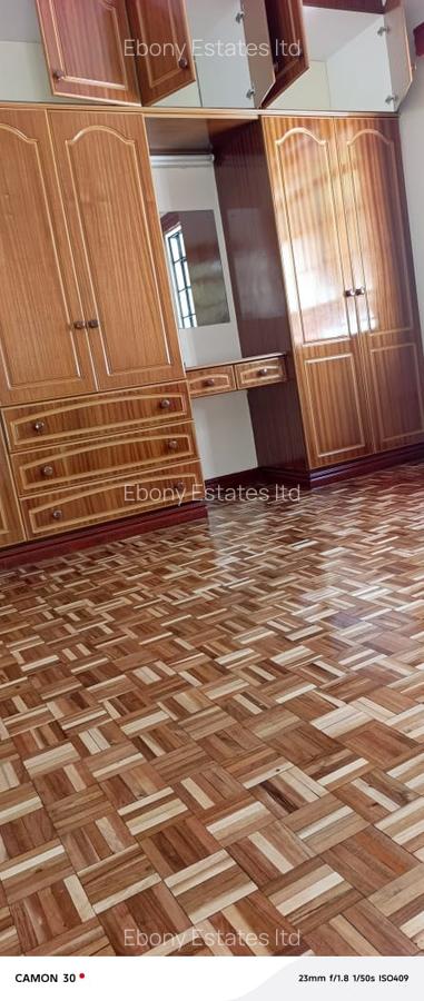 4 Bed Townhouse with En Suite in Lavington - 18