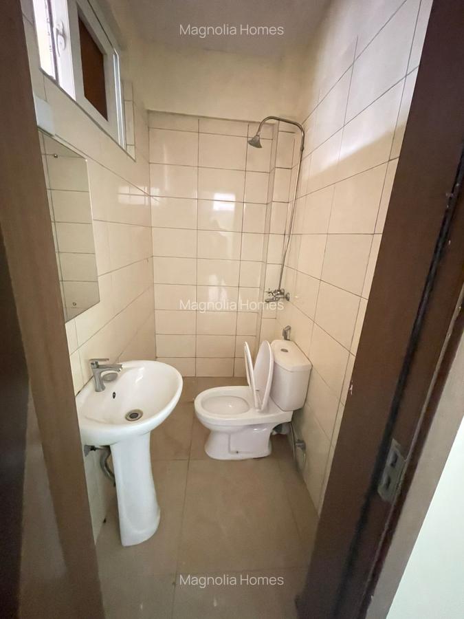 3 Bed Apartment with En Suite in Kilimani - 6