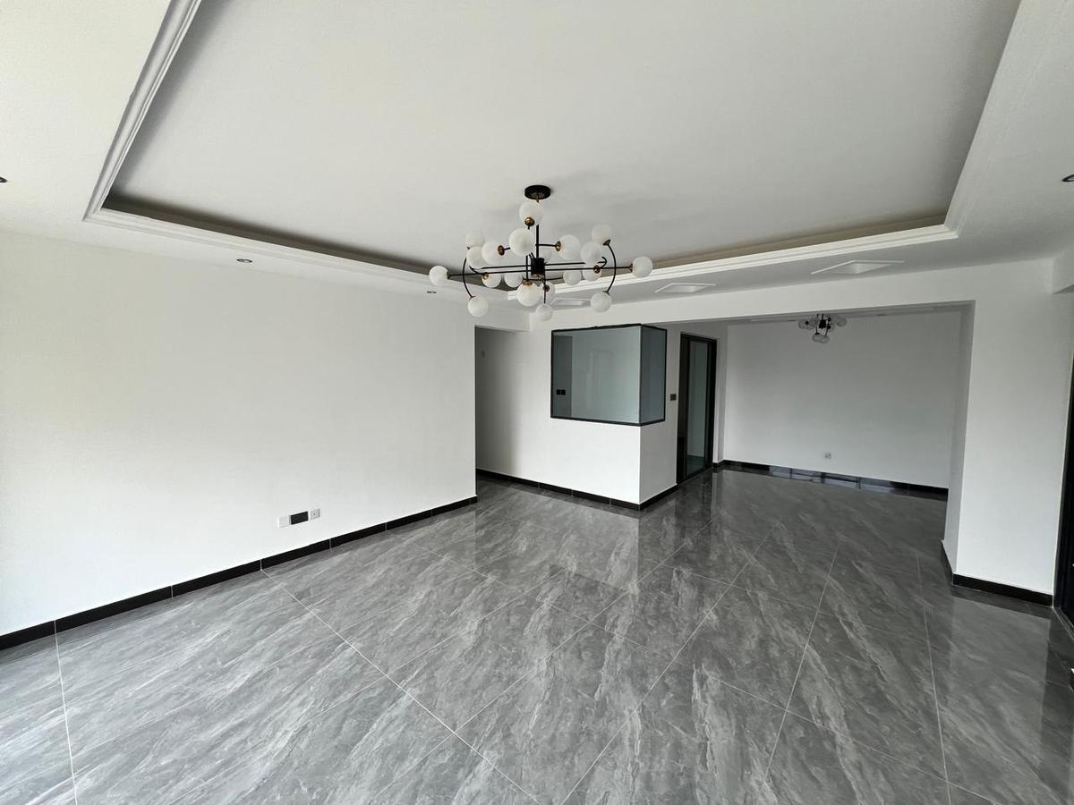4 Bed Apartment with En Suite in Lavington - 4