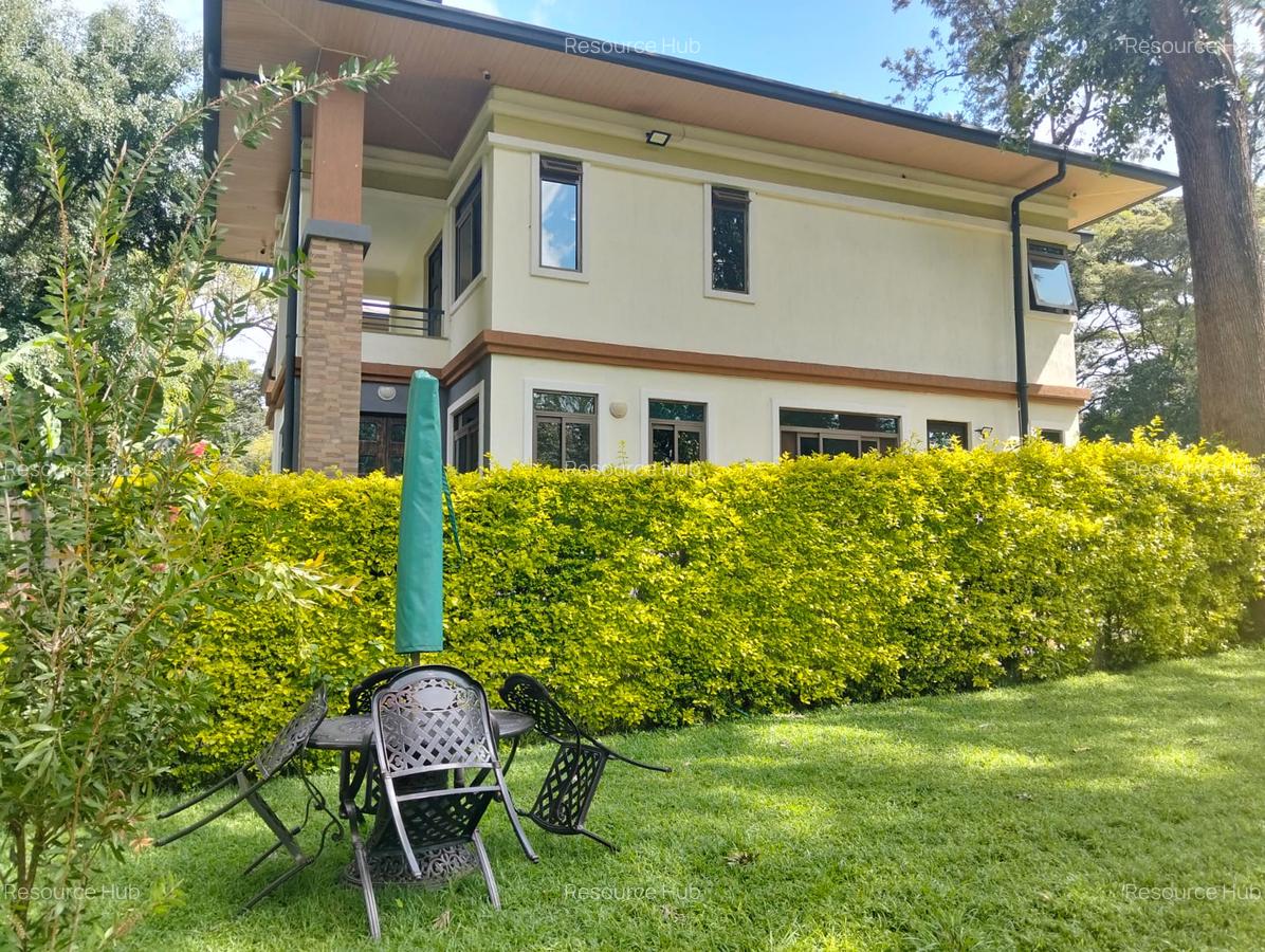 3 Bed House with En Suite at Karen - 2