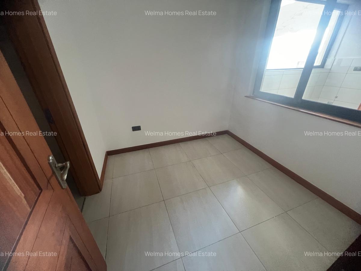 3 Bed Apartment with En Suite at Makueni Road - 18