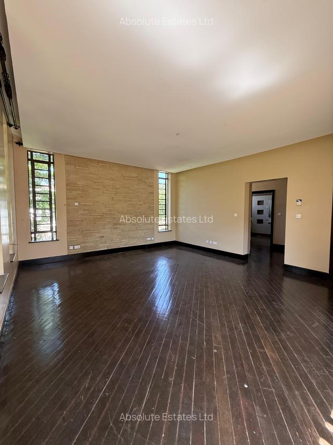 5 Bed Villa with Staff Quarters in Karen - 3