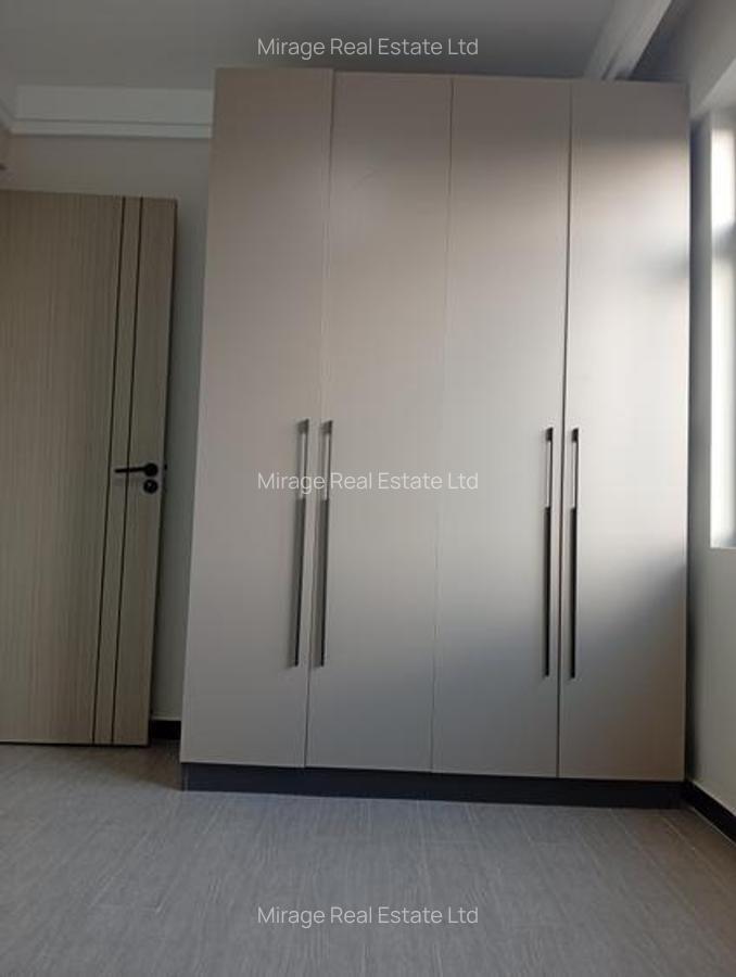 2 Bed Apartment with Gym in Kilimani - 2