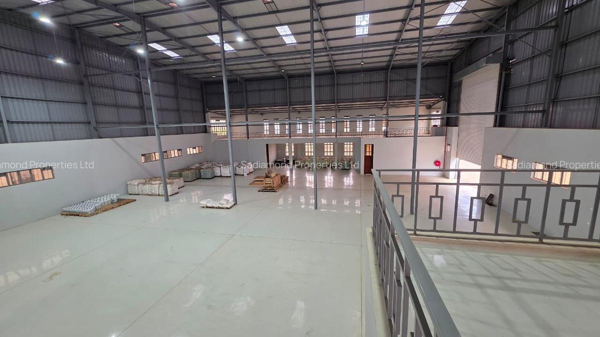 15,000 ft² Warehouse with Backup Generator in Tatu City - 5