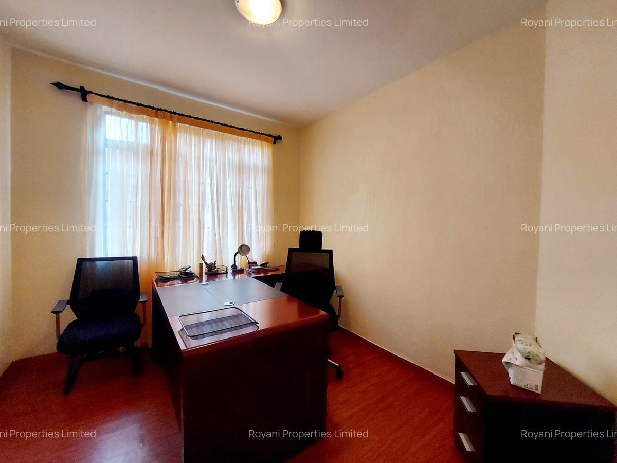 Serviced 3 Bed Apartment with En Suite at Fourways Junction - 10