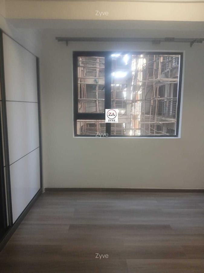 1 Bed Apartment with En Suite at Lavington - 10