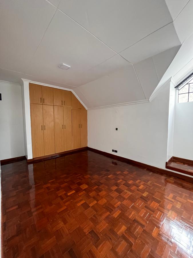 3 Bed Apartment with En Suite in Westlands Area - 7