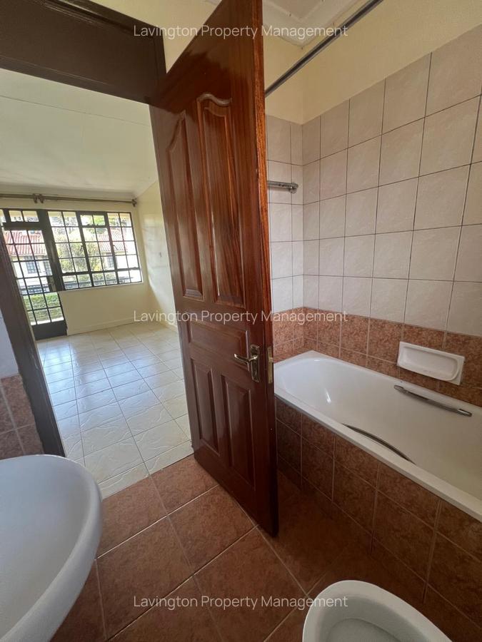 4 Bed Townhouse with En Suite at Loresho - 4