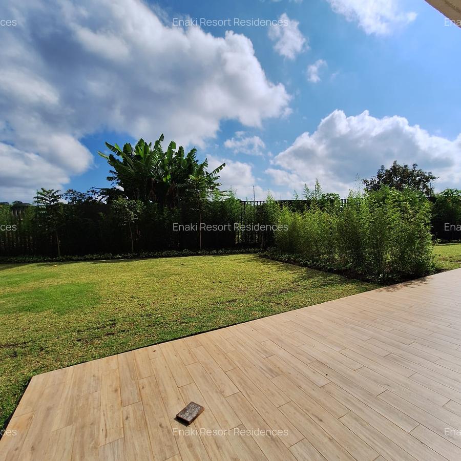 2 Bed Apartment with En Suite at Red Hill Road - 13