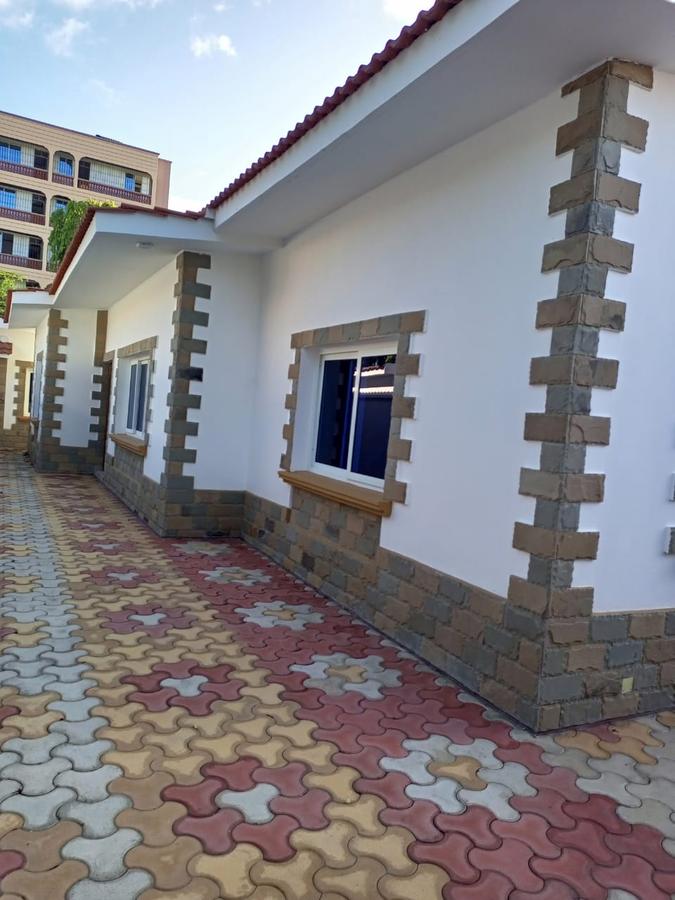 3 Bed House with En Suite at Bamburi - 4