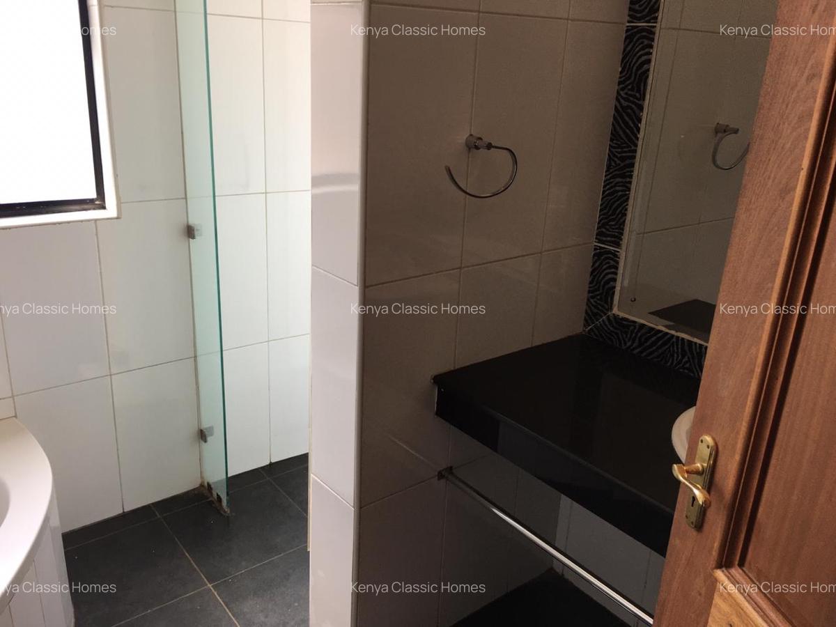 3 Bed Apartment with En Suite at Kilimani - 15