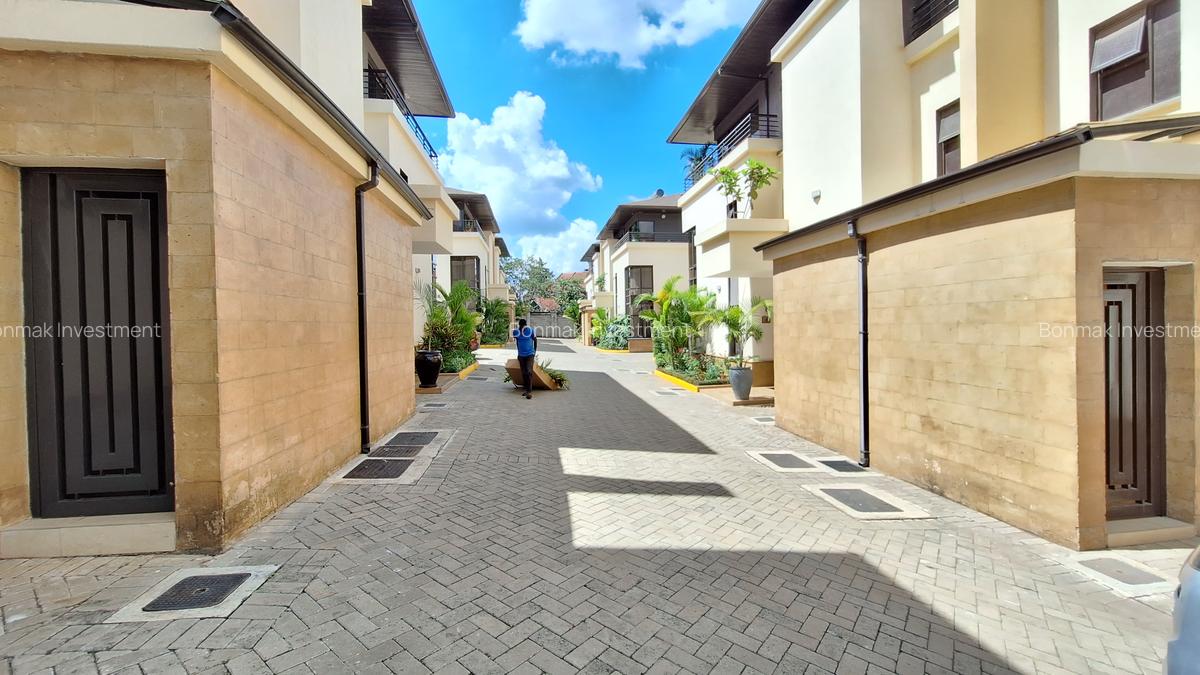 5 Bed Townhouse with En Suite at Kaputei Gardens. - 2