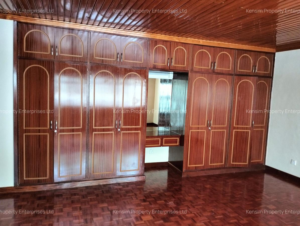 4 Bed Townhouse with En Suite in Westlands Area - 5