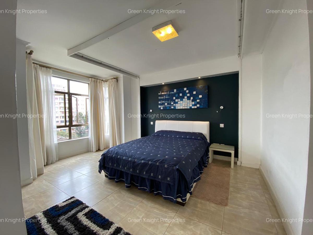 Serviced Studio Apartment with En Suite in Lavington - 6