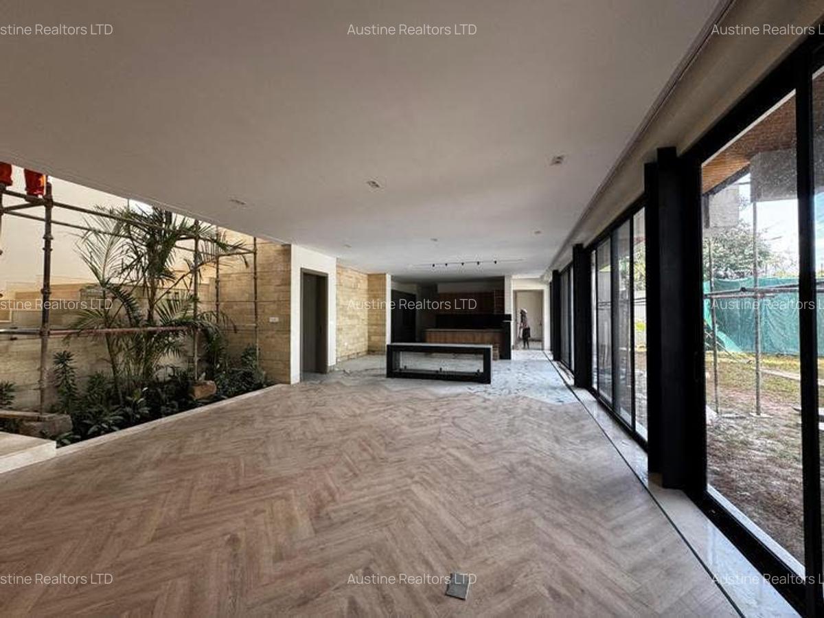 5 Bed Villa with En Suite at Grevilea Groove - 18