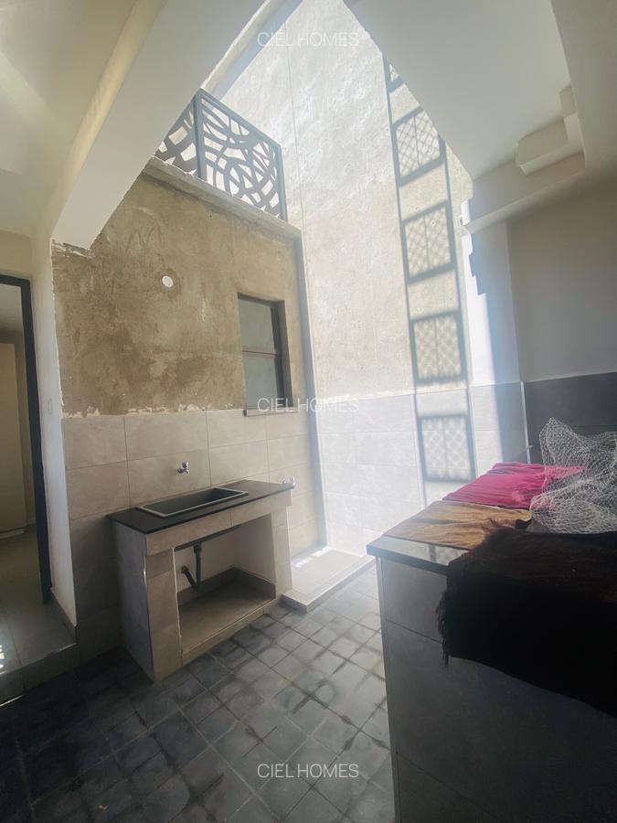 3 Bed Villa with Staff Quarters in Gikambura - 7