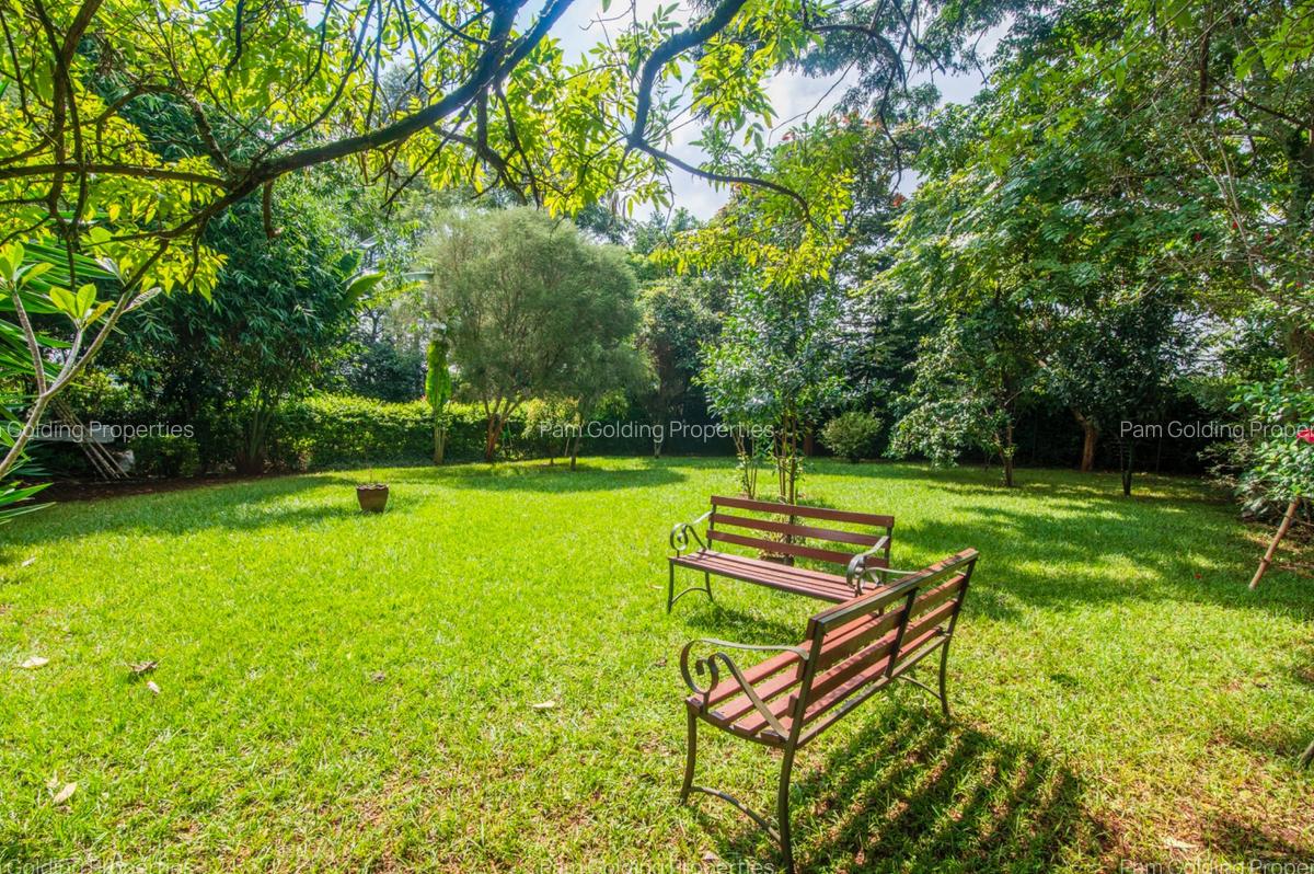 1 Bed House with Garden in Runda - 14