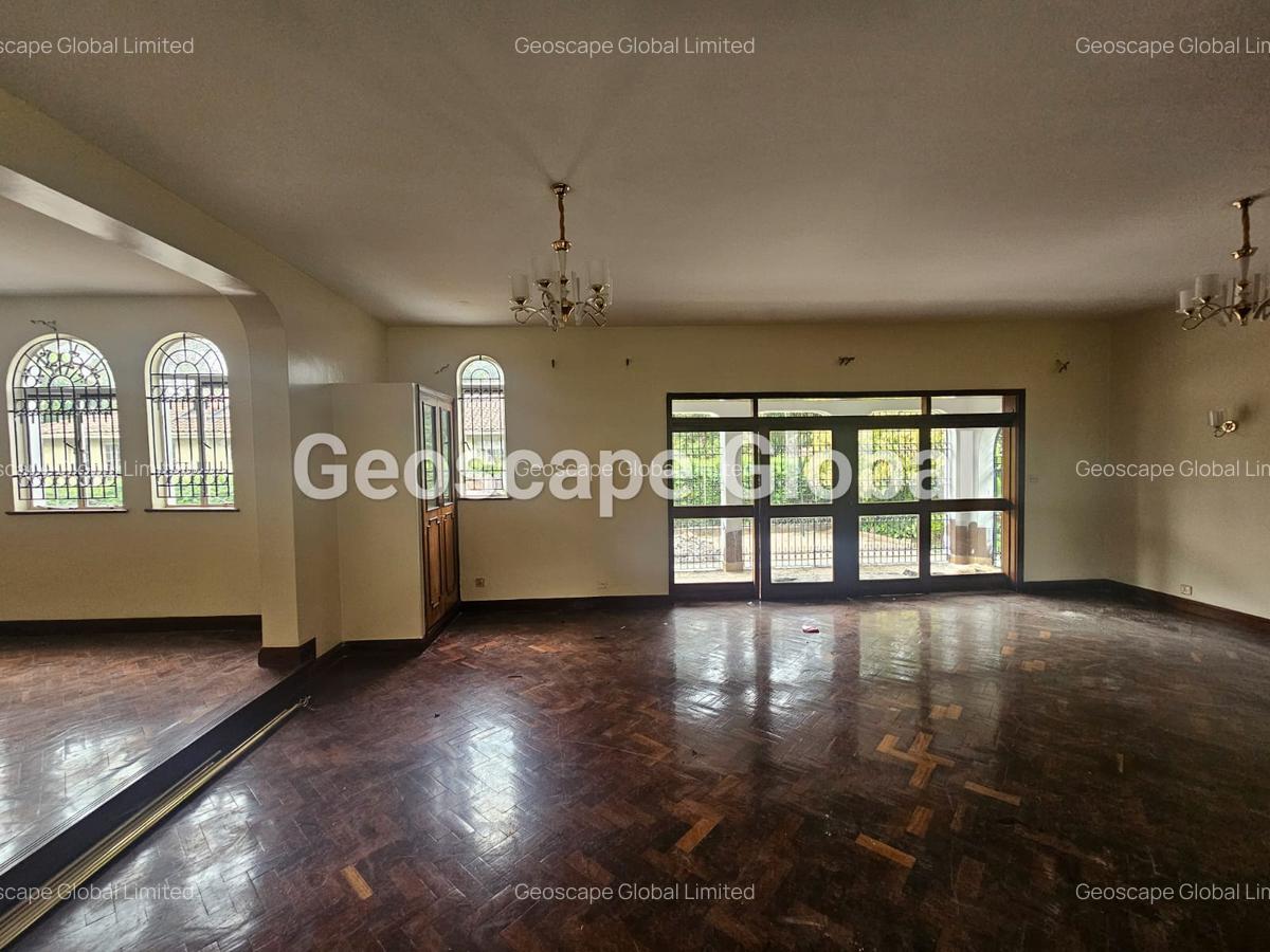 4 Bed House with En Suite in Muthaiga - 10