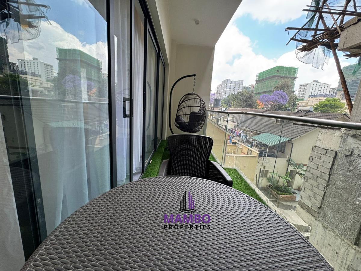 4 Bed Apartment with En Suite at 4Th Avenue - 8