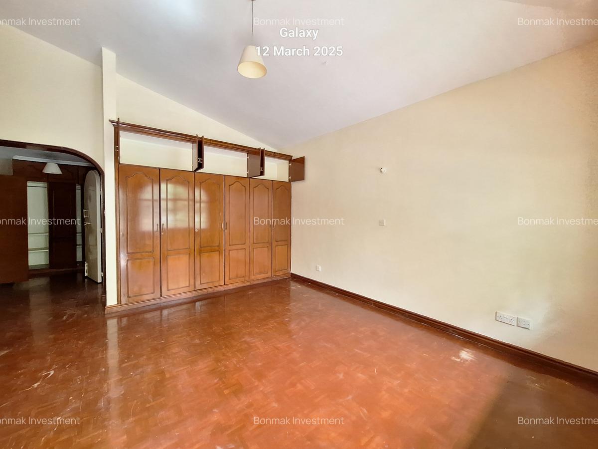 4 Bed Townhouse with En Suite at Close To German Embassy. - 14