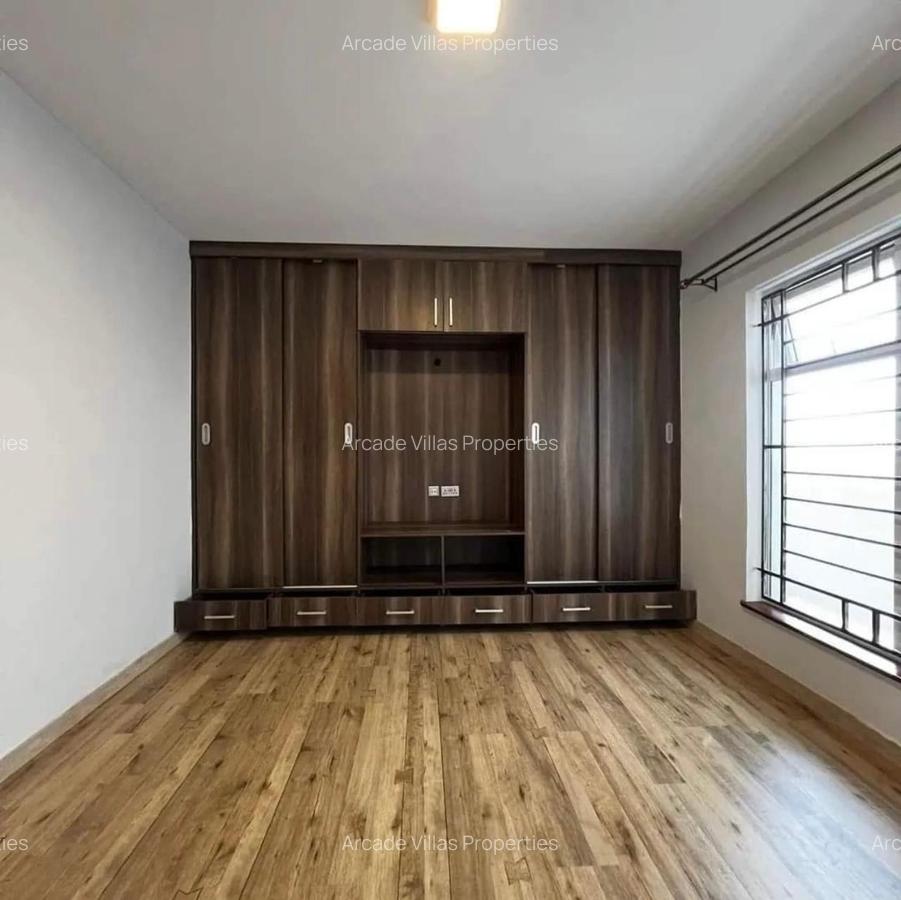 2 Bed Apartment with En Suite in Kileleshwa - 5