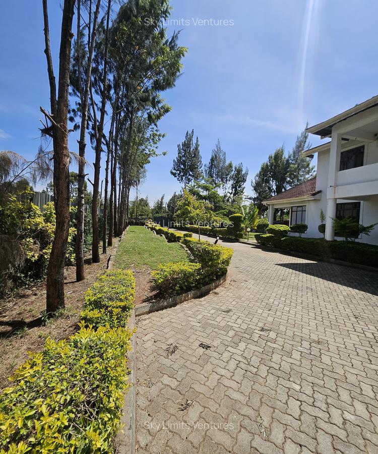 7 Bed House with En Suite at Karen Plains - 2