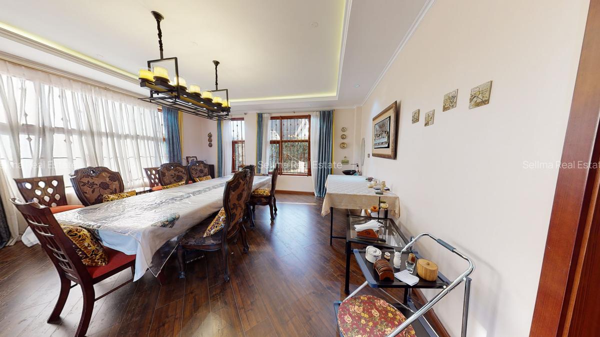 5 Bed House with En Suite at Muthaiga North - 9