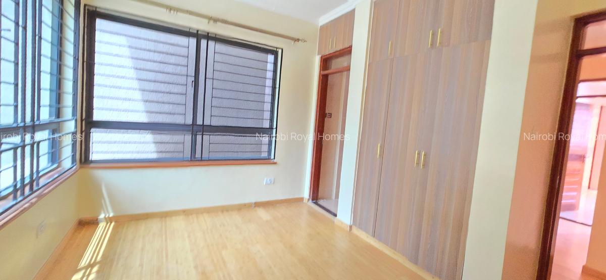 5 Bed Townhouse with En Suite at Off James Gichuru - 18