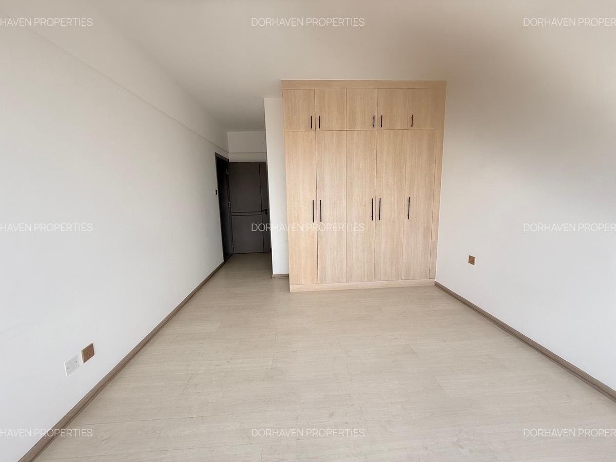 4 Bed Apartment with En Suite at Lavington - 14