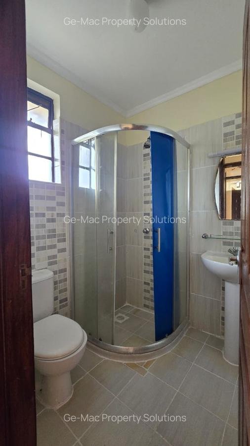 4 Bed House with En Suite in Kiambu Road - 10