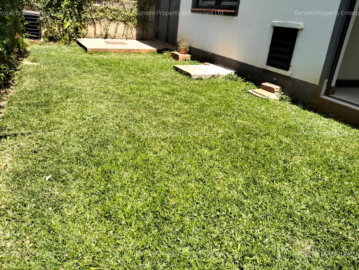 5 Bed Townhouse with En Suite in Westlands Area - 19