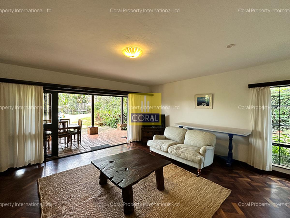 3 Bed House in Nyari - 8