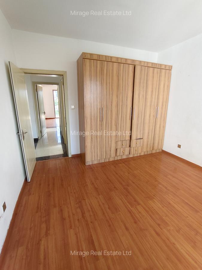 3 Bed Apartment with Swimming Pool in Kileleshwa - 12