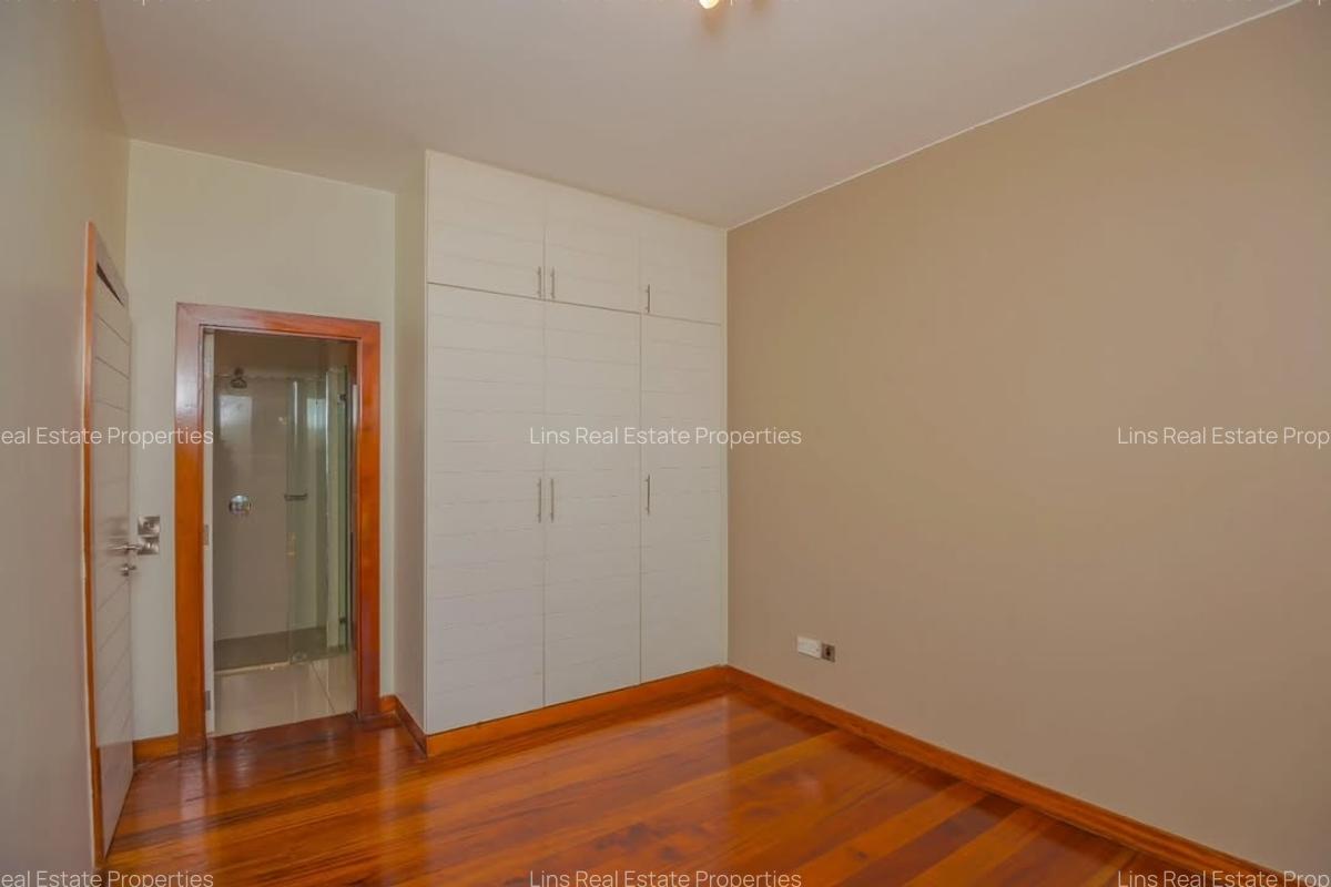 3 Bed Apartment with En Suite in Westlands Area - 6