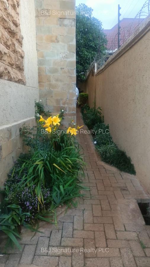 5 Bed Villa with En Suite in Karen - 6