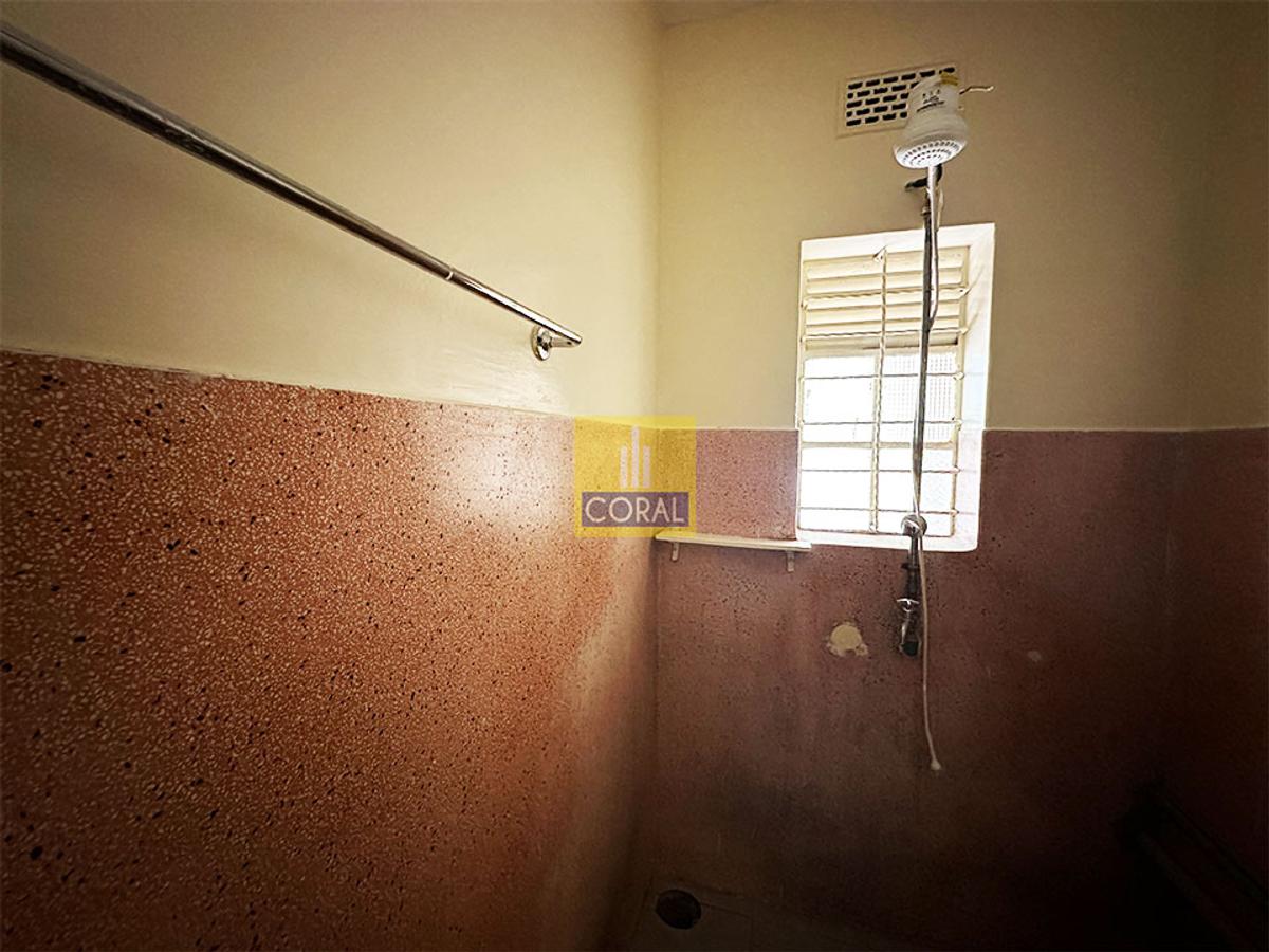 2 Bed Apartment with Parking in Westlands Area - 8