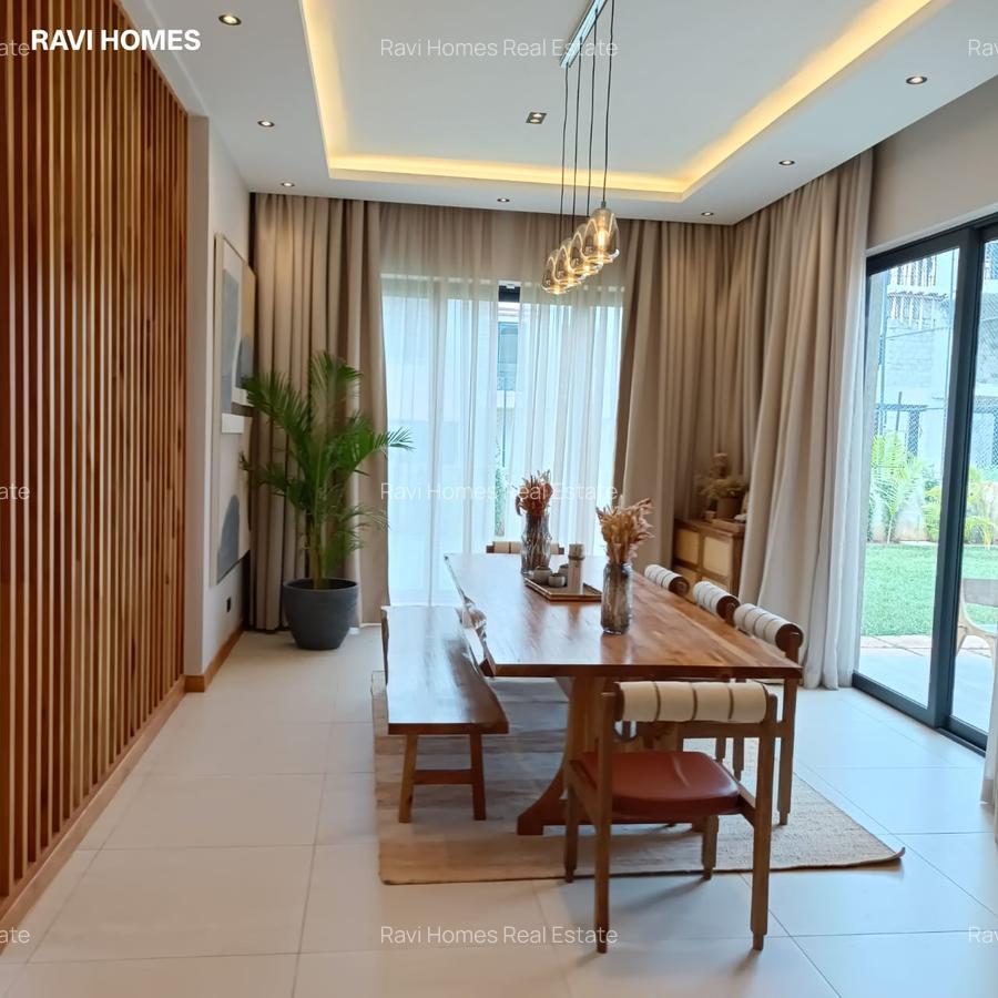 5 Bed Villa with En Suite in Loresho - 8