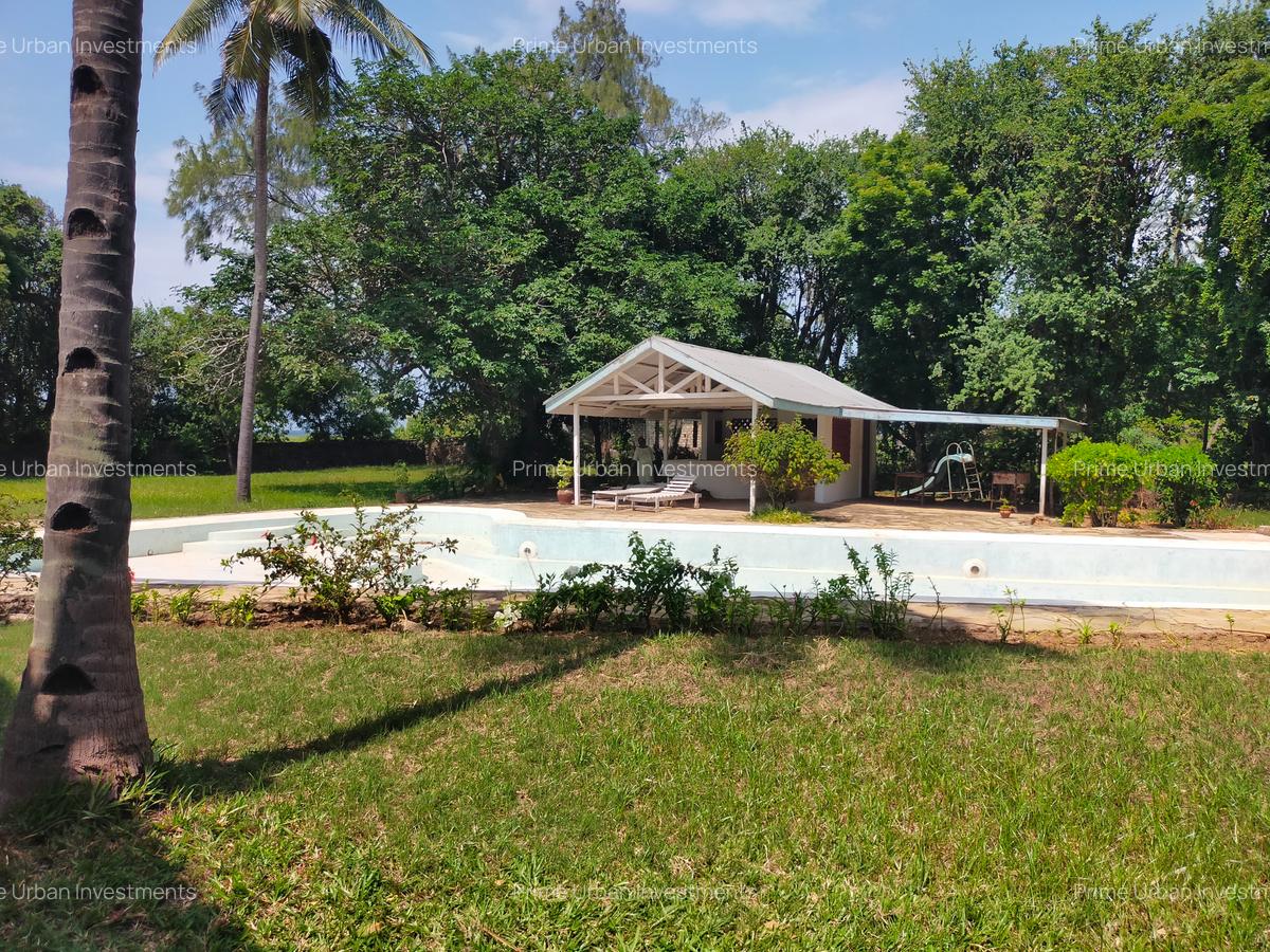 Land in Kikambala - 16