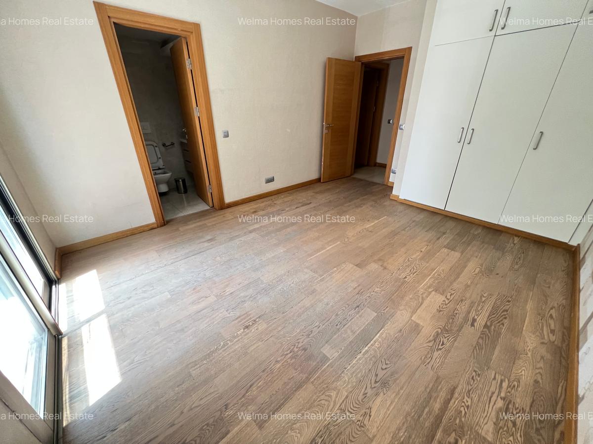 3 Bed Apartment with En Suite in Kileleshwa - 11