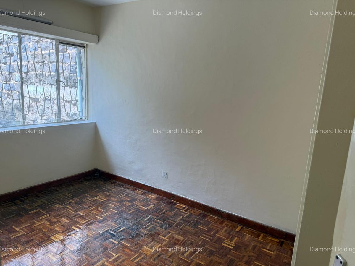 3 Bed Townhouse with En Suite at Parklands - 8