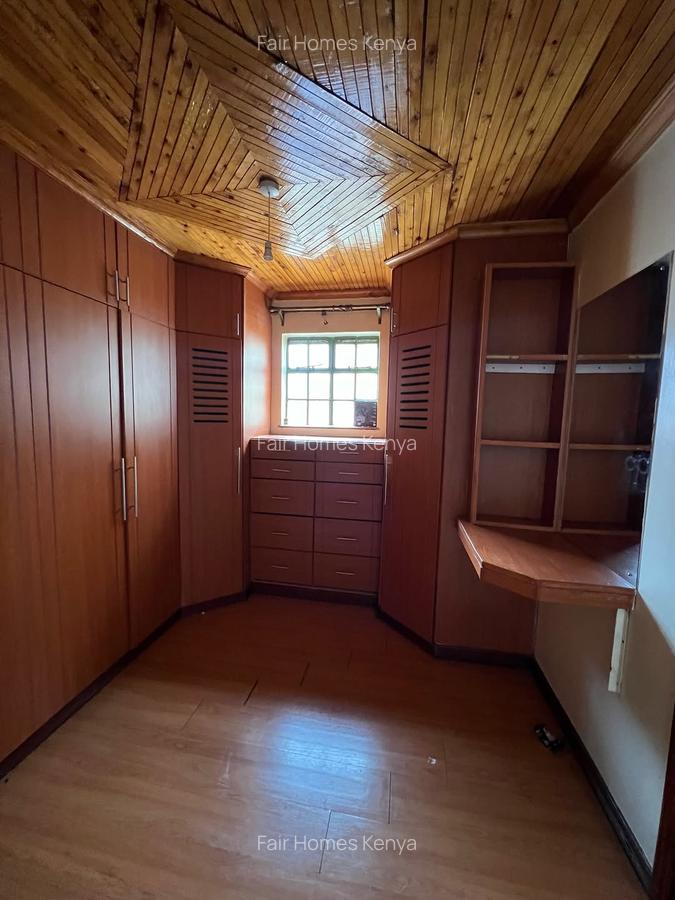 4 Bed Townhouse with En Suite at Chalbi Drive - 2