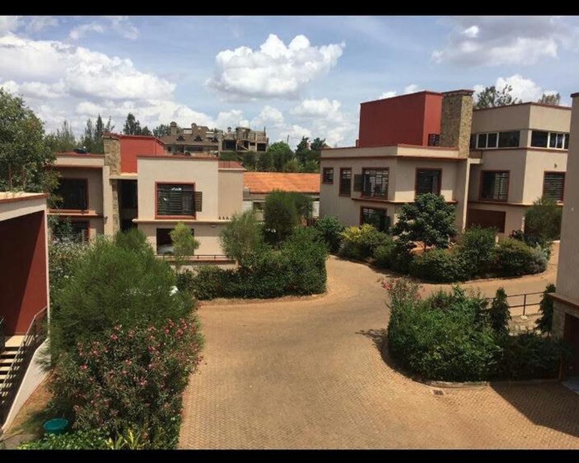 4 Bed House with En Suite at Off Kiambu Road - 4